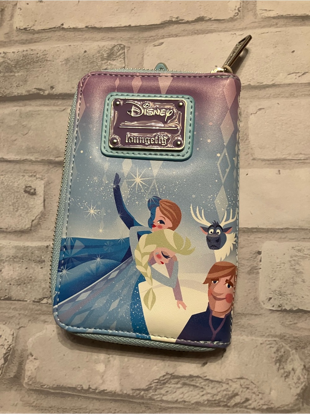 NWT Loungefly Disney Frozen Wallet